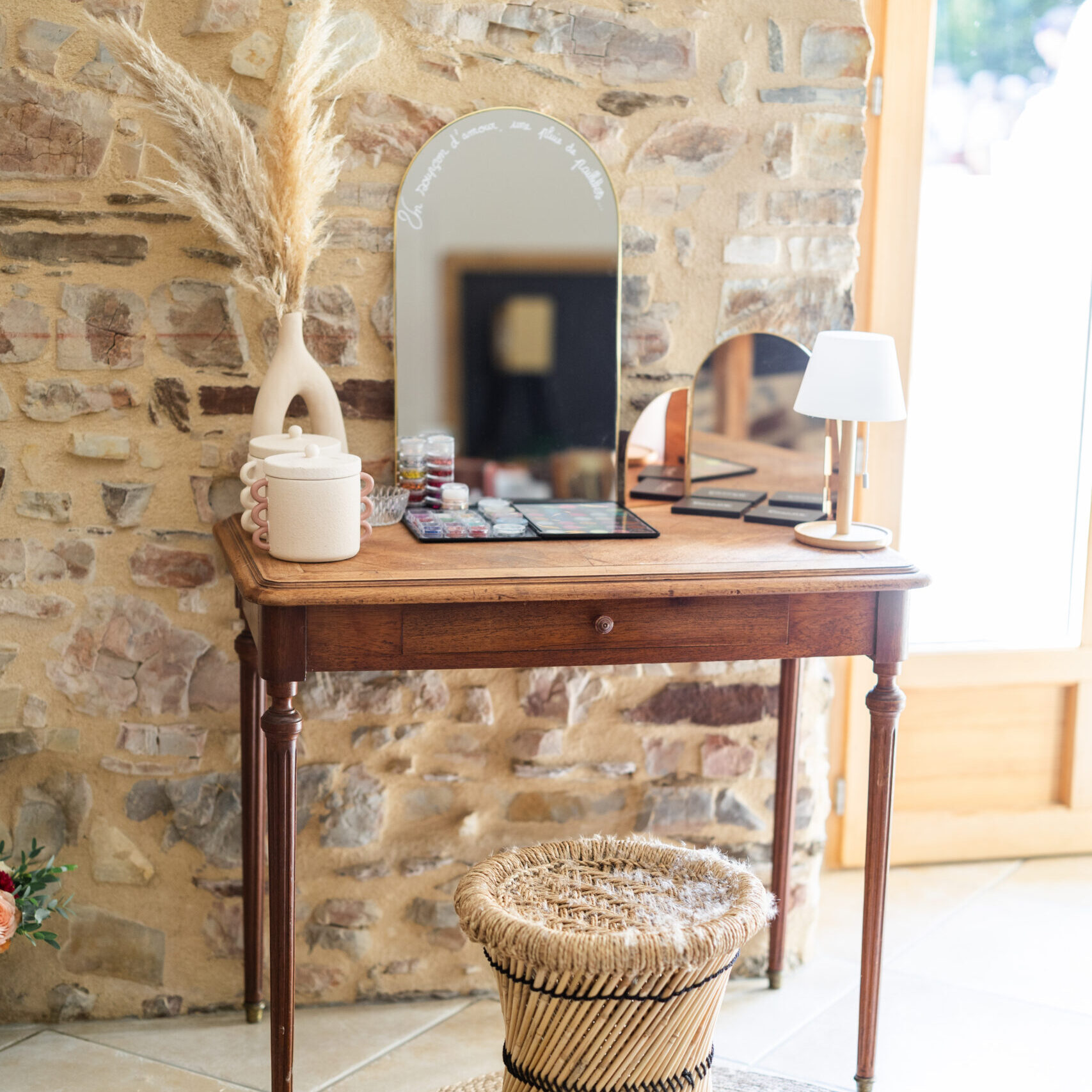 bar a paillette table en bois miroir